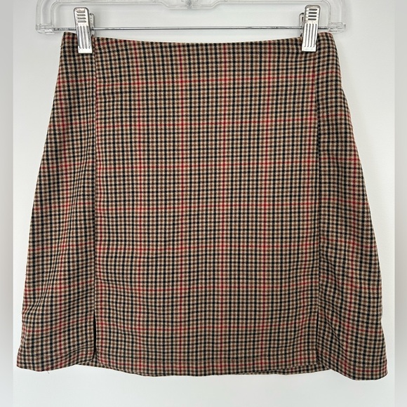 Brown Plaid Mini Skirt With Double Small Front Side Slits Size S - Picture 1 of 4